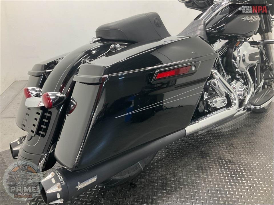 2014 Harley-Davidson FLHXS STREET GLIDE — фото 17