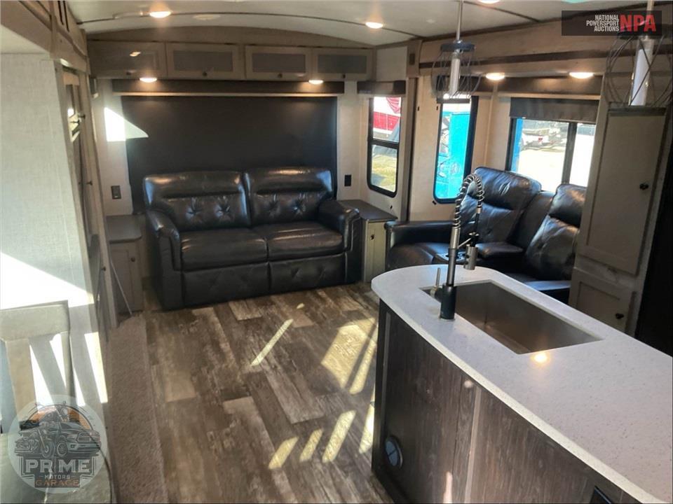 2020 Keystone Rv M-330 RL - OUTBACK SERIES — фото 7