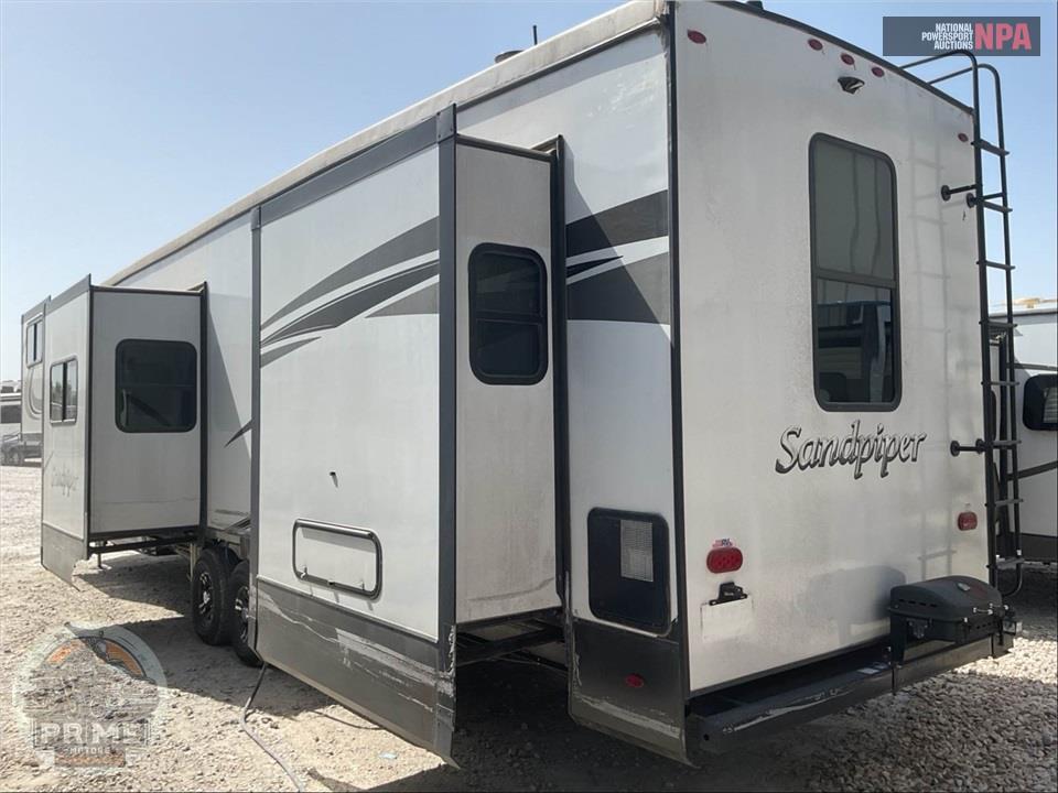 2022 Sandpiper By Forest River M-38FKOK - FIFTH WHEEL SERIES — фото 3