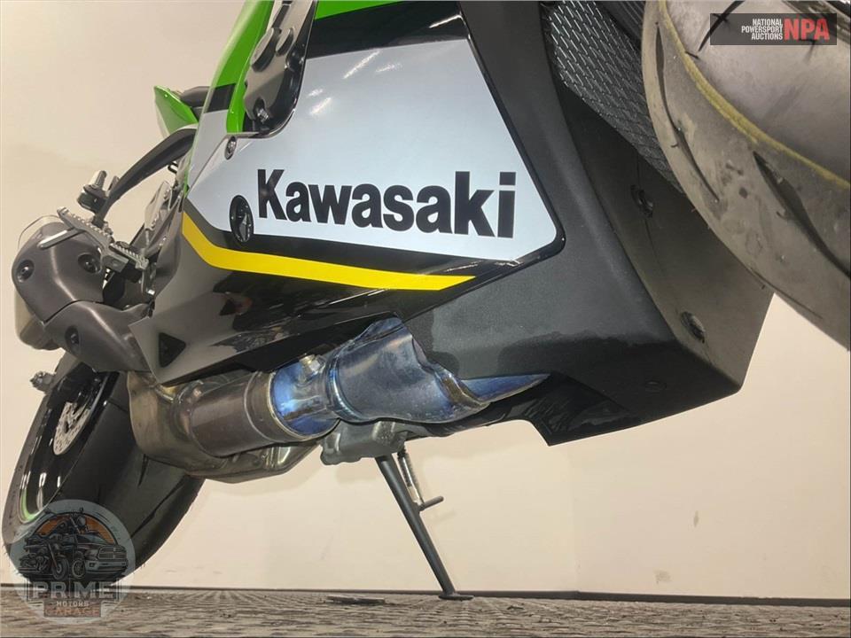 2025 Kawasaki ZX1002MSFAL NINJA ZX-10R KRT — фото 13