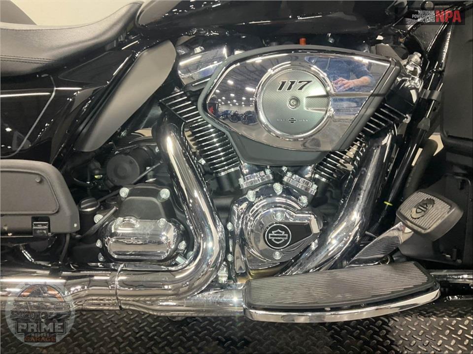 2025 Harley-Davidson FLHXU STEET GLIDE ULTRA — фото 6
