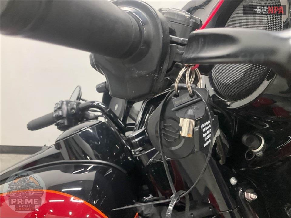 2021 Harley-Davidson FLHTK ULTRA LIMITED — фото 11
