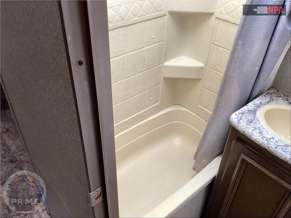 2018 Keystone Rv M-3220 BH - PASSPORT GRAND TOURING SERIES — фото 17