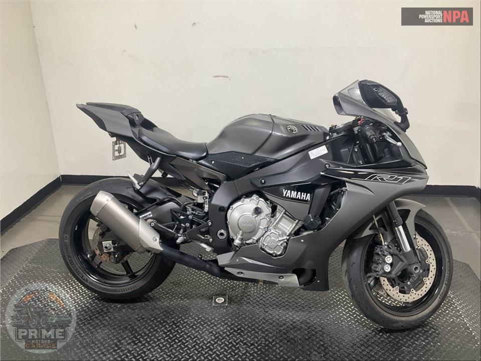 2016 Yamaha YZF-R1S — фото 1