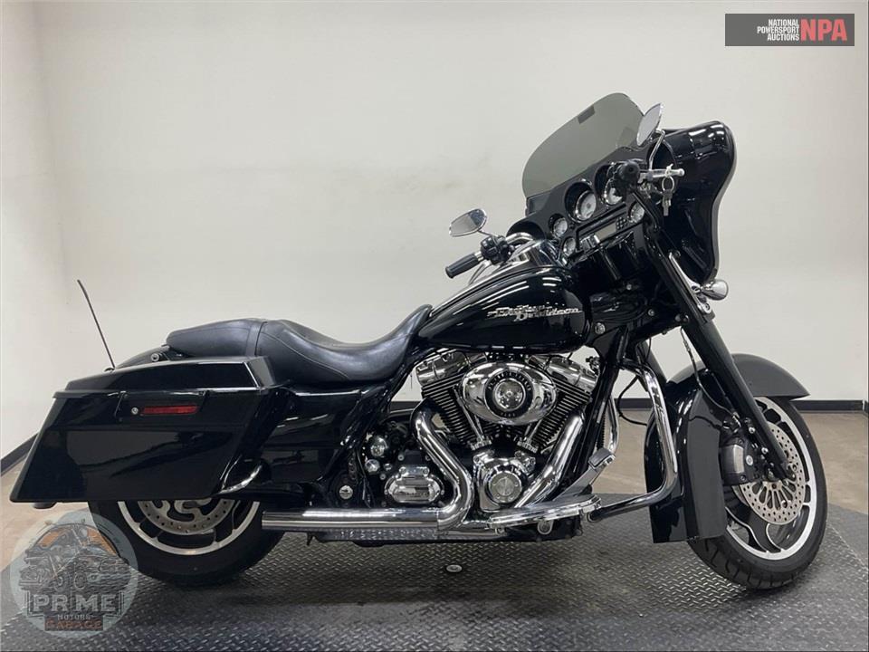 2010 Harley-Davidson FLHX STREET GLIDE — фото 1