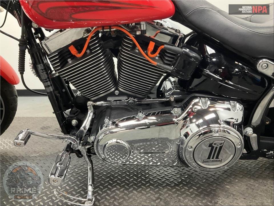 2017 Harley-Davidson FXSB BREAKOUT — фото 7