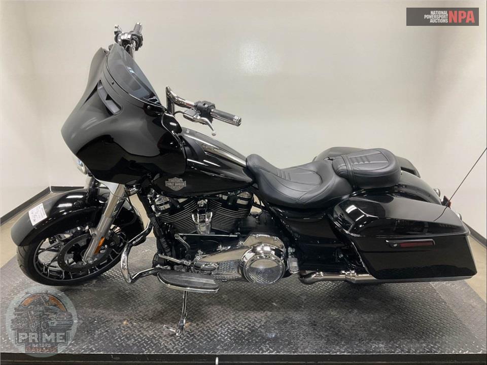 2021 Harley-Davidson FLHXS STREET GLIDE SPECIAL — фото 2