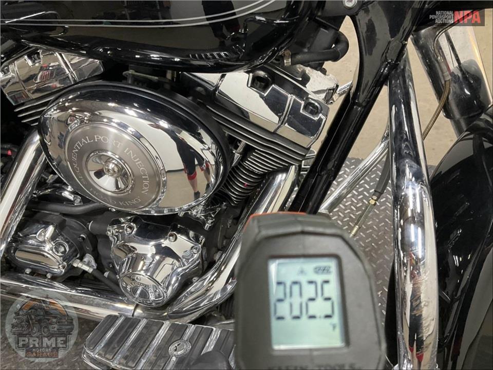 2006 Harley-Davidson FLHRCI ROAD KING CLASSIC — фото 8