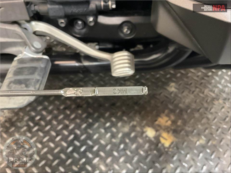 2018 Honda GL1800B GOLDWING — фото 12