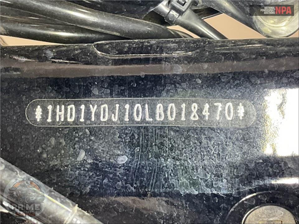 2020 Harley-Davidson FLSL SOFTAIL SLIM — фото 27