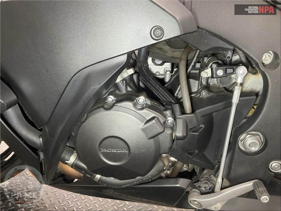 2016 Honda CBR1000RRG — фото 7