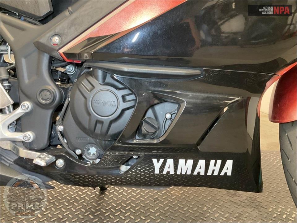 2024 Yamaha YZF-R3 — фото 6