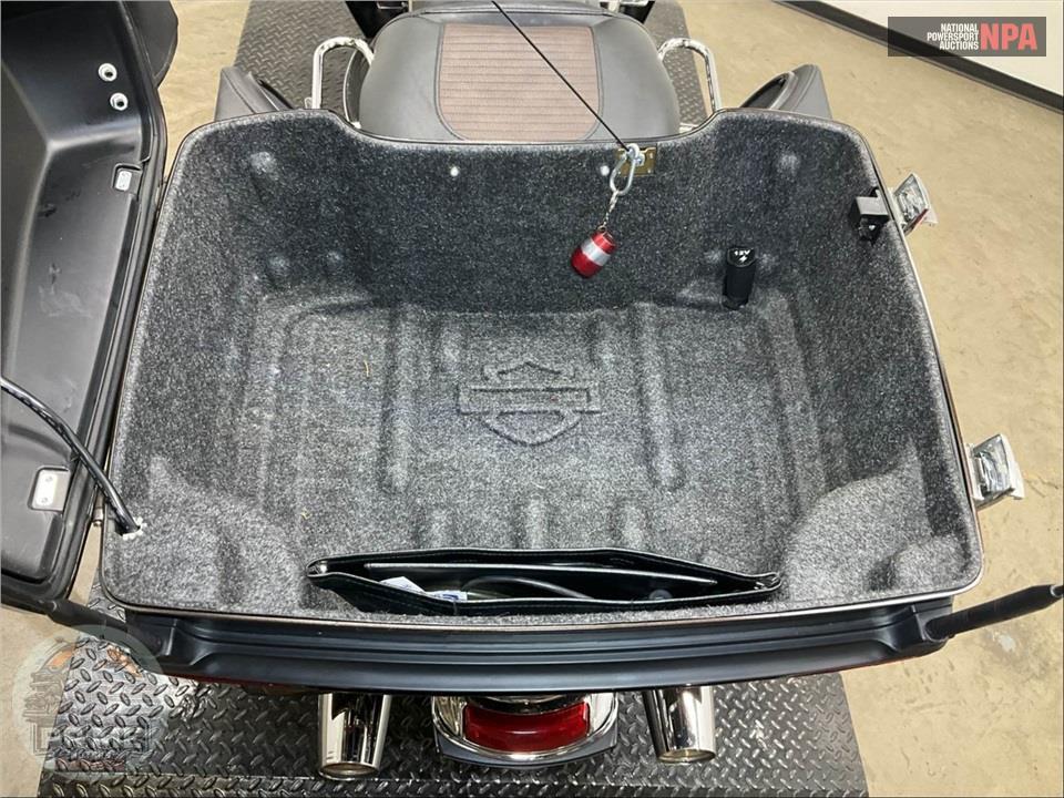 2013 Harley-Davidson FLHTK EL GLIDE UL LI ANN — фото 21