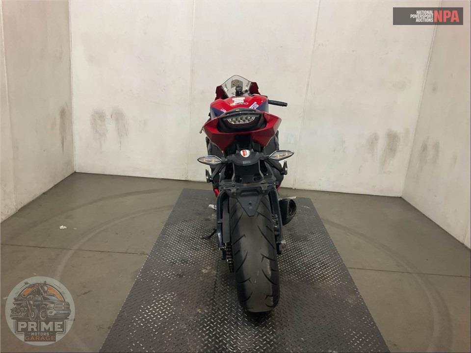 2023 Honda CBR1000RR — фото 4