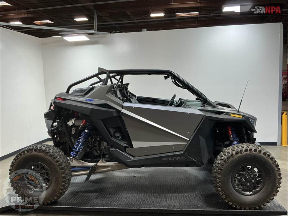 2024 Polaris RZR PRO R ULTIMATE — фото 1