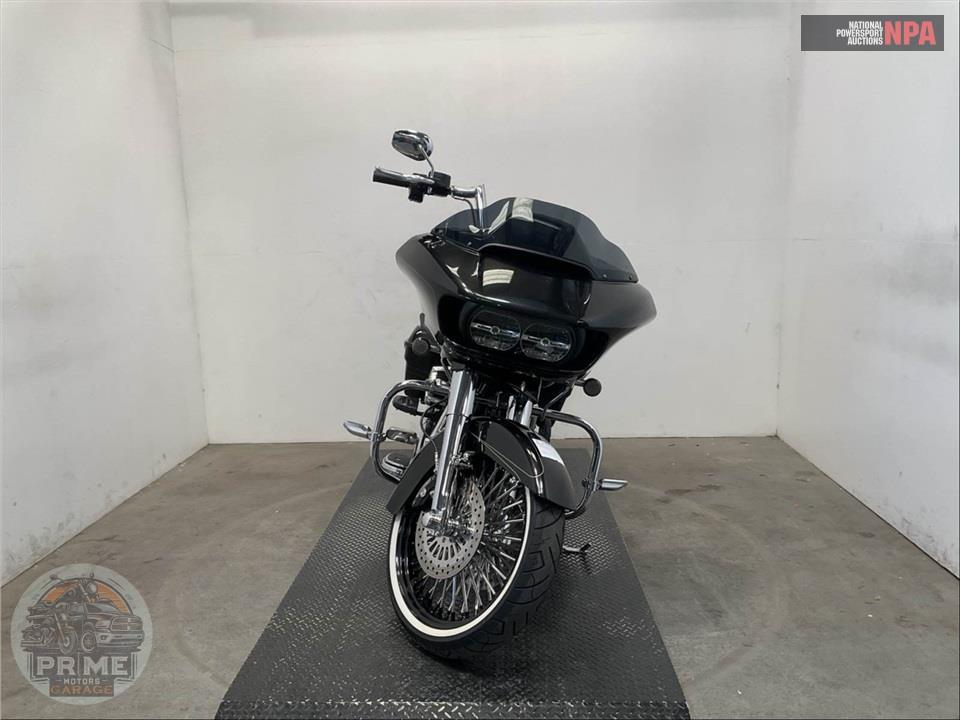 2016 Harley-Davidson FLTRXS ROAD GLIDE SPECIAL — фото 2