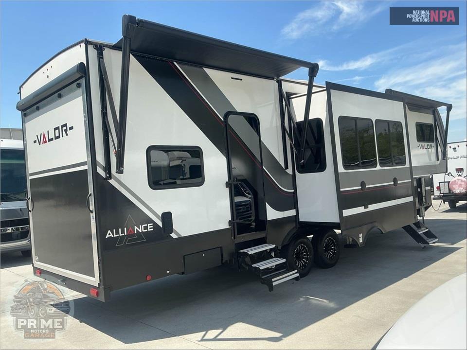 2024 Alliance Rv M-36V11 - VALOR FIFTH WHEEL SERIES — фото 4
