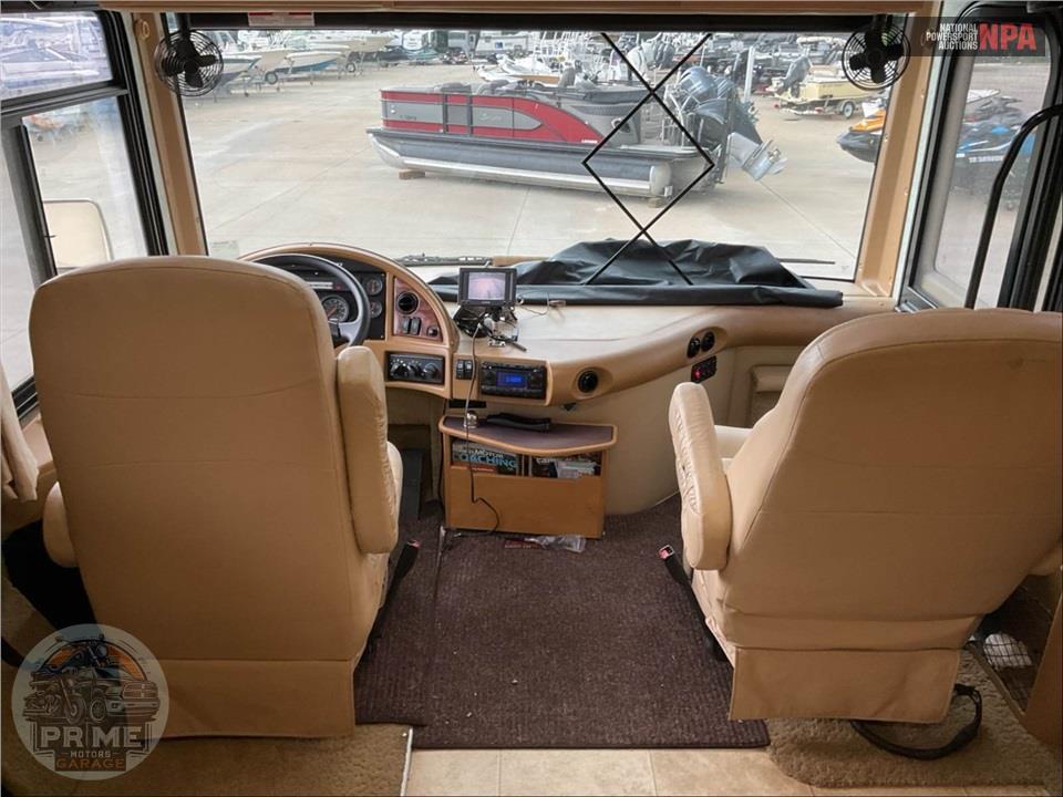 2008 Bounder M-38F FREIGHTLINER 325HP — фото 14