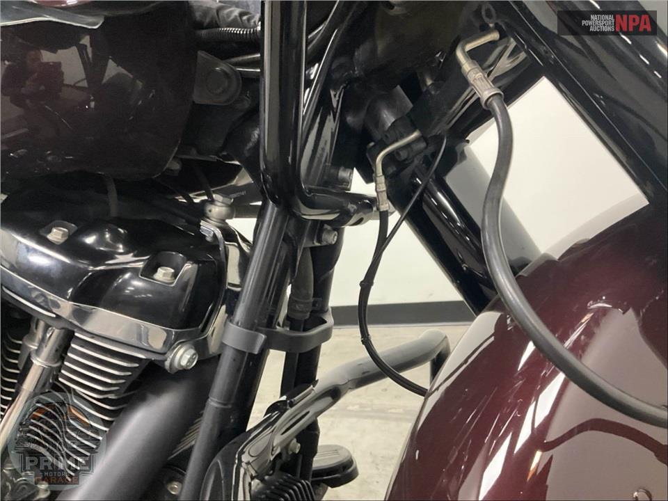 2021 Harley-Davidson FLTRXS ROAD GLIDE SPECIAL — фото 13