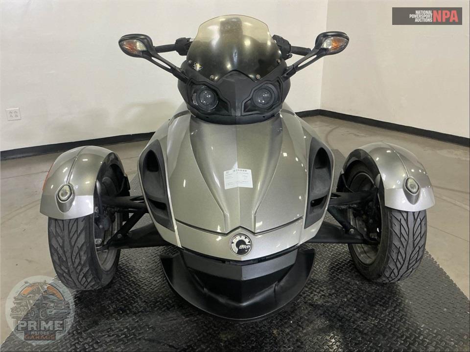2013 Can-Am SPYDER RS SE5 — фото 2