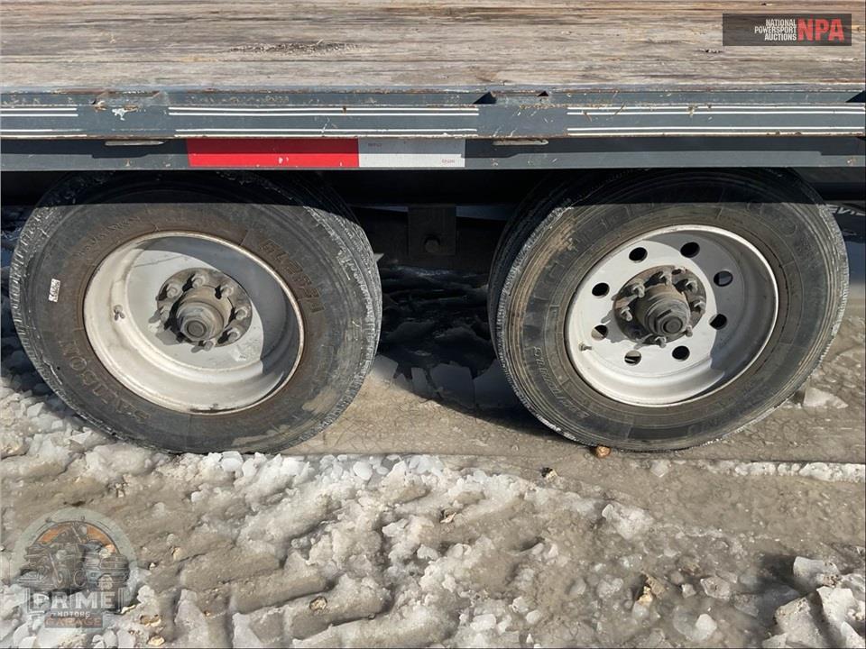 2022 Traxx Trailers 40"TD GOOSENECK — фото 7