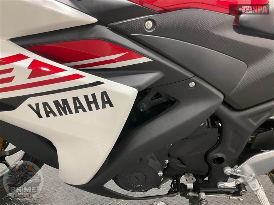2015 Yamaha YZF-R3 — фото 7