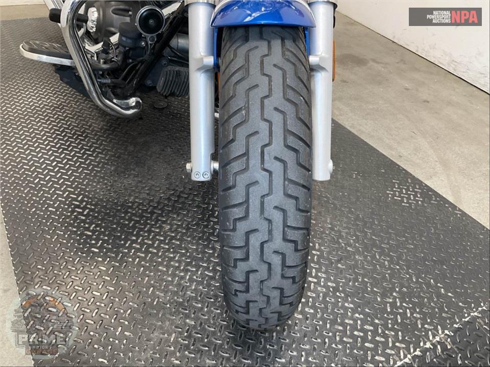 2012 Yamaha XVS95BS/C V-STAR SILVER — фото 13