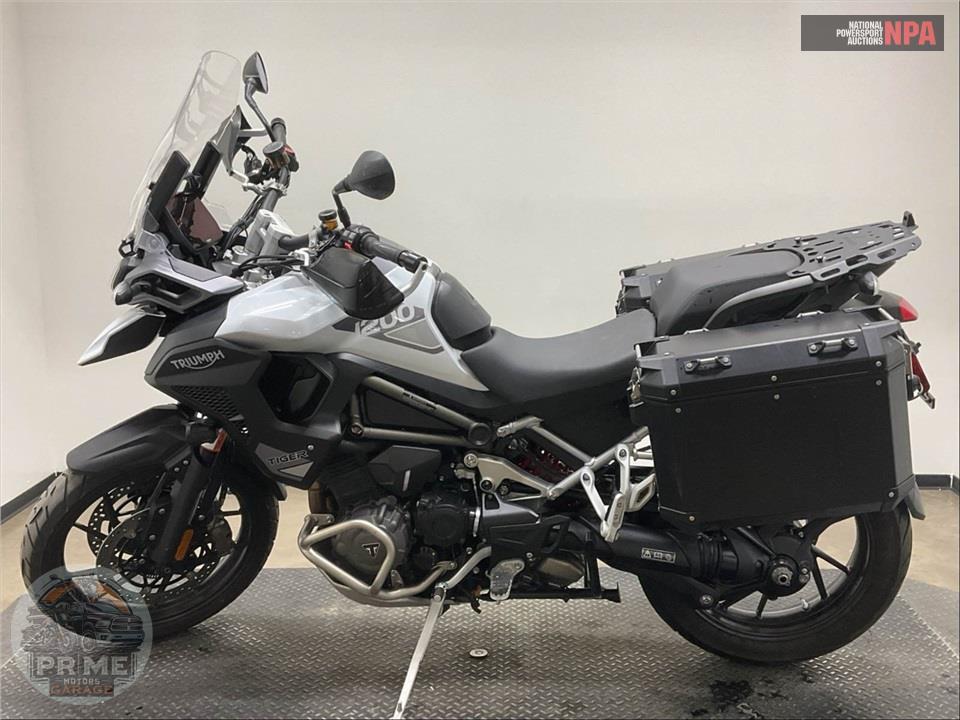 2025 Triumph TIGER 1200 GT PRO — фото 3