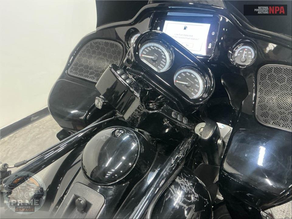 2020 Harley-Davidson FLTRK ROAD GLIDE LIMITED — фото 33