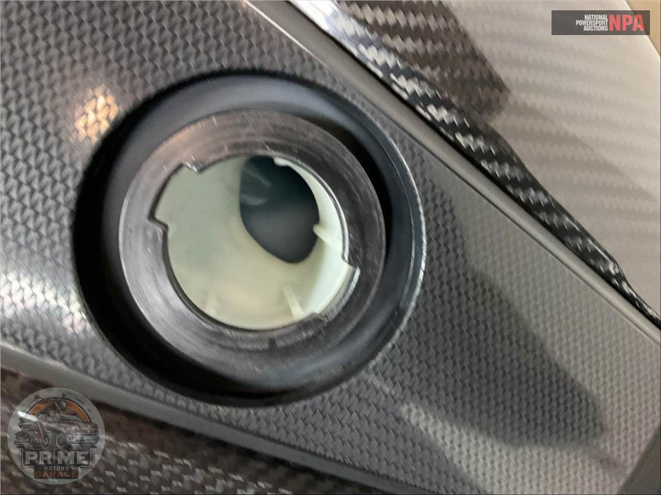 2023 Indian Motorcycle FTR R CARBON — фото 12