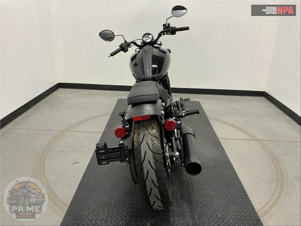2025 Indian Motorcycle SCOUT SIXTY BOBBER — фото 4