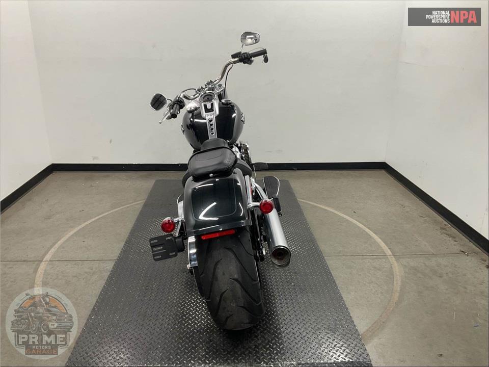 2018 Harley-Davidson FLFBS FAT BOY 114 — фото 4