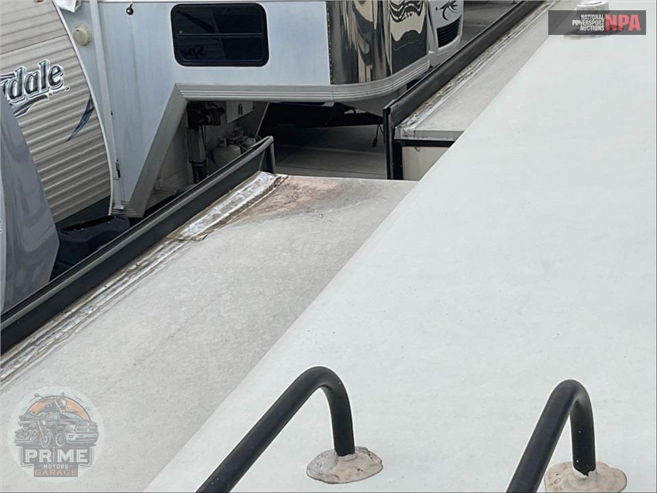 2015 Keystone Rv M-3535 RE - ALPINE FIFTH WHEEL SERIES — фото 44