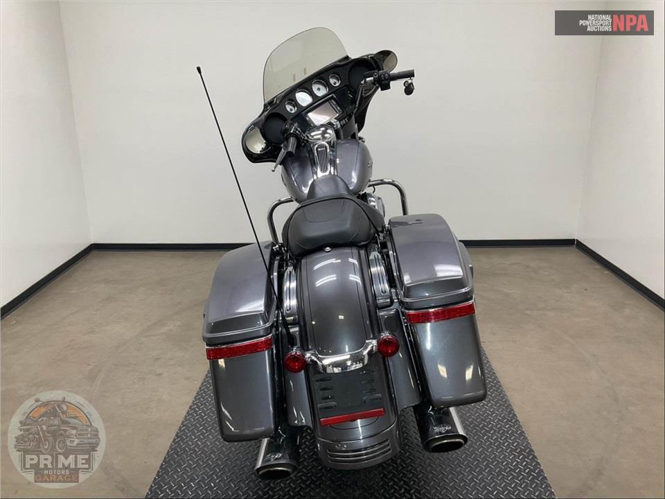 2014 Harley-Davidson FLHXS STREET GLIDE — фото 4