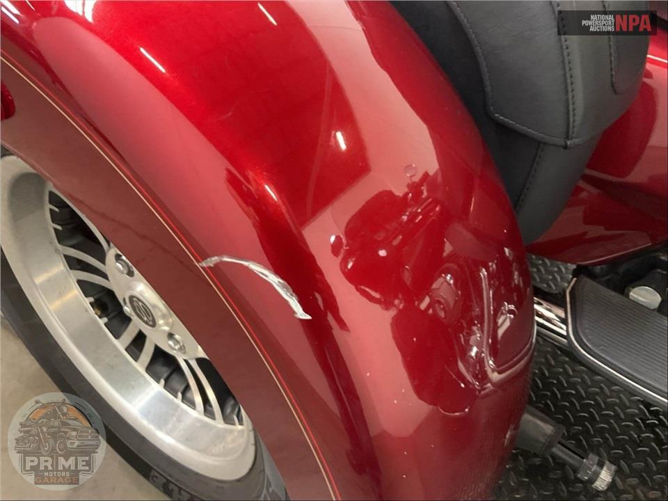 2009 Harley-Davidson FLHTCUTG TRIGLIDE ULTRA CLASSIC — фото 14