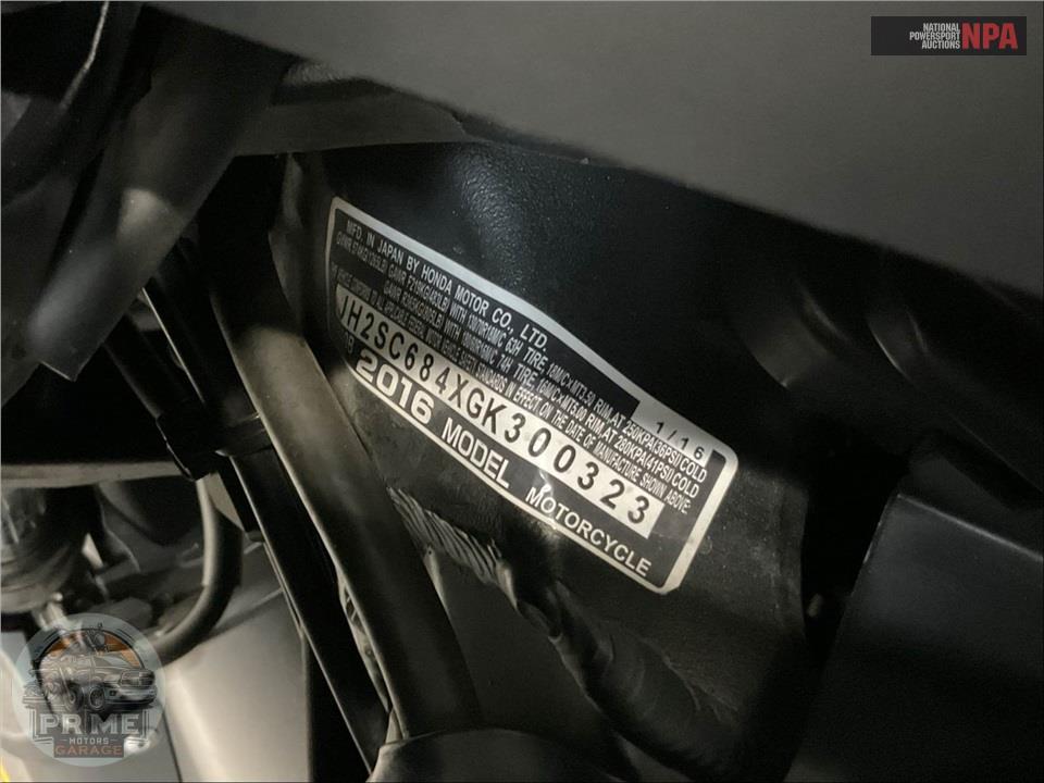 2016 Honda GL1800BDG GOLDWING F6B DELUXE — фото 21