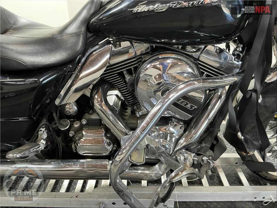 2015 Harley-Davidson FLTRX ROAD GLIDE — фото 6