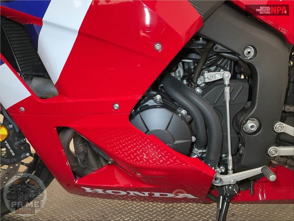 2023 Honda CBR600RR — фото 7