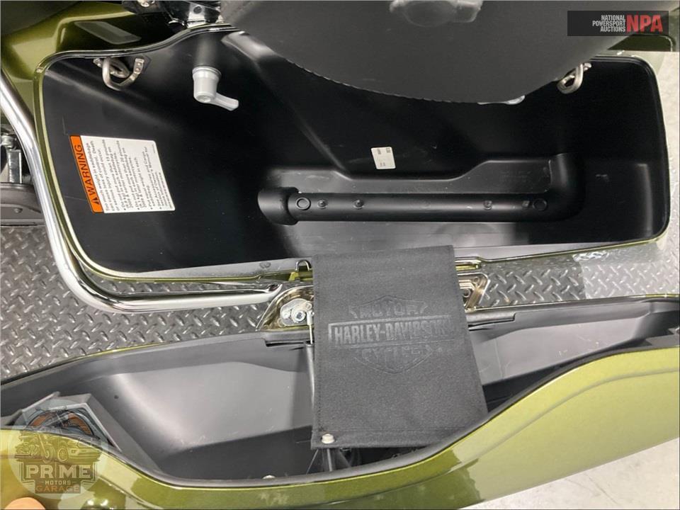 2022 Harley-Davidson FLTRK ROAD GLIDE LIMITED — фото 15