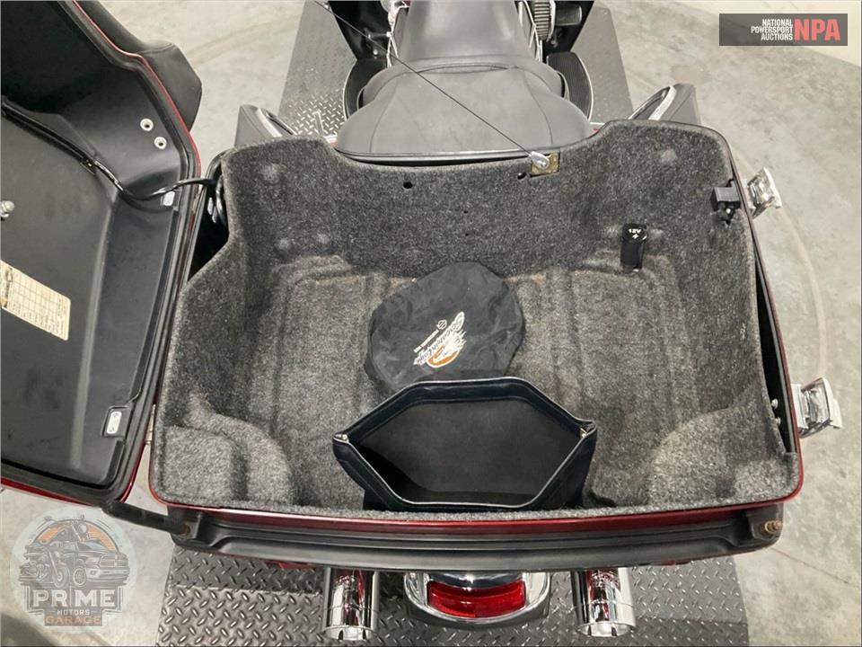 2013 Harley-Davidson FLHTK ELECTRA GLIDE UL LI — фото 27