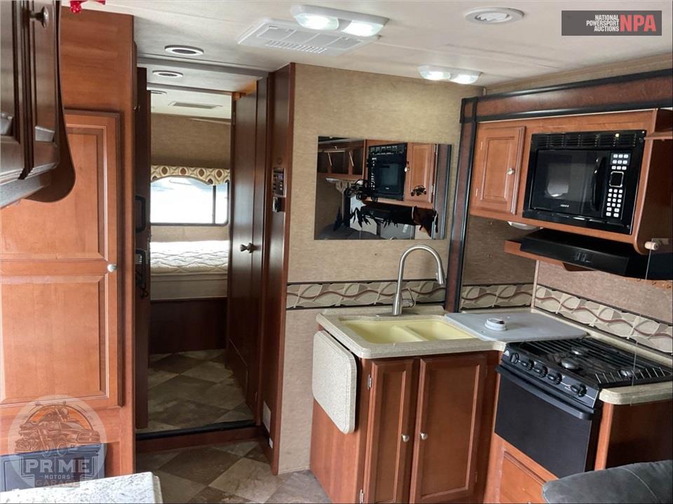 2015 Coachmen By Forest River M-280 DS CHEVROLET 4500 - LEPRECHAUN SERIES — фото 7