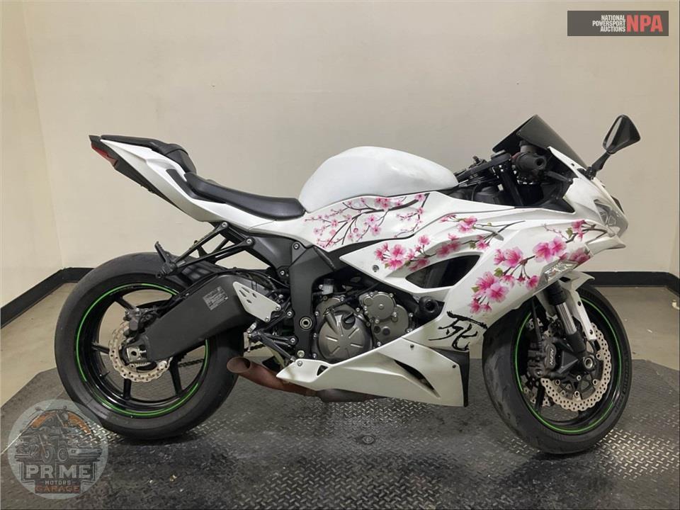 2021 Kawasaki ZX636HMFNL NINJA ZX-6R — фото 1