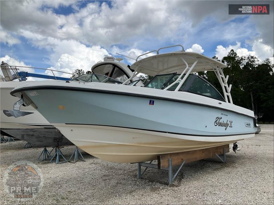 2014 Boston Whaler - UNKNOWN - — фото 2