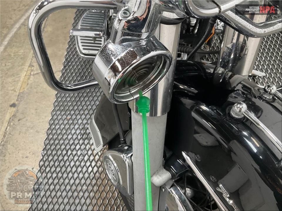 2002 Harley-Davidson FLHRCI ROAD KING CLASSIC — фото 30