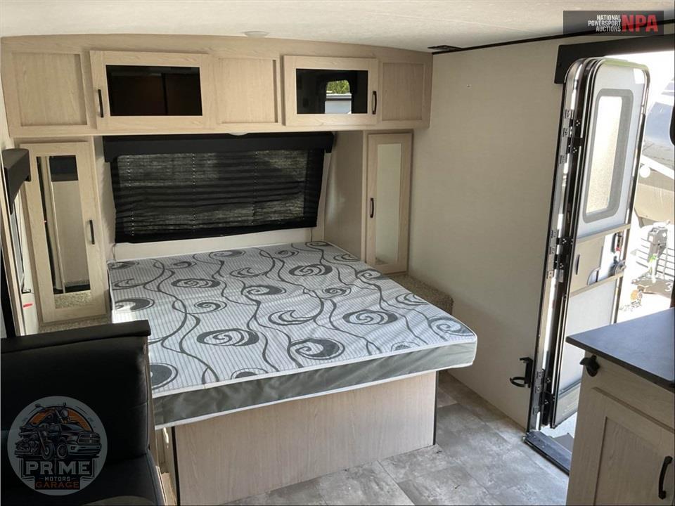 2023 Apex By Coachmen M-191 RBS - NANO SERIES — фото 8