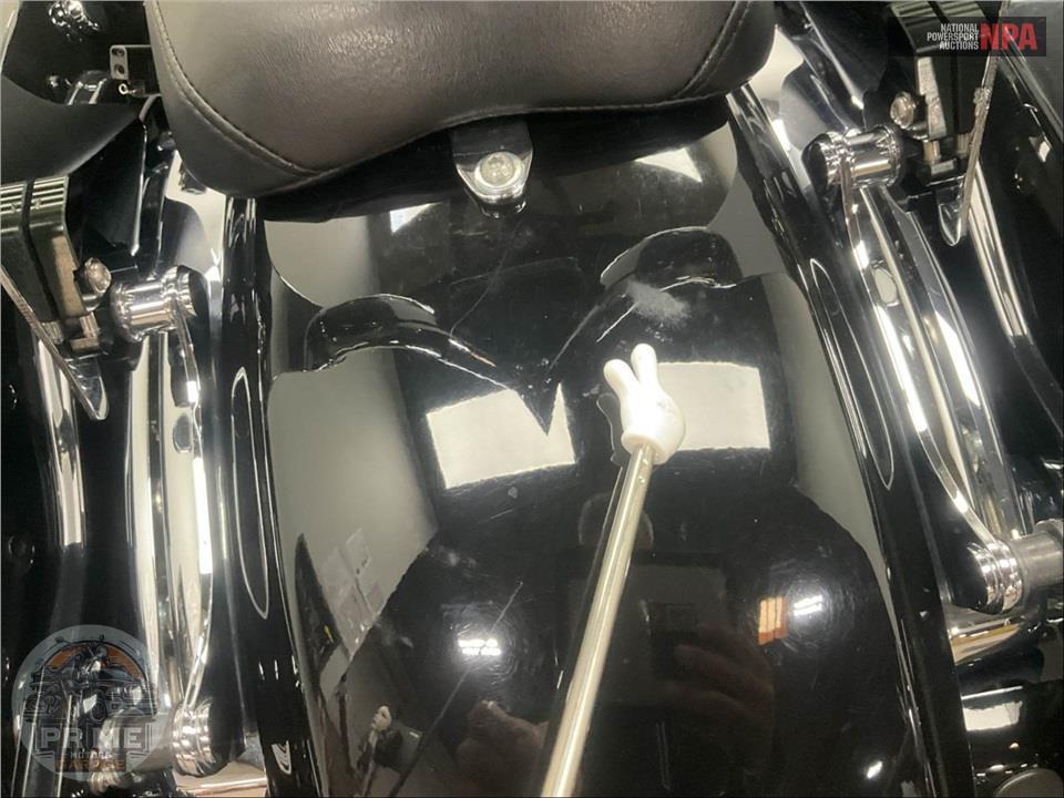 2021 Harley-Davidson FLTRXS ROAD GLIDE SPECIAL — фото 18