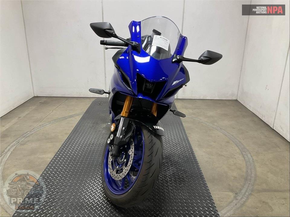 2025 Yamaha YZF-R7 — фото 2