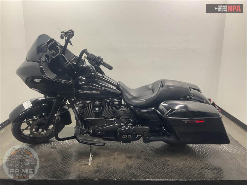 2020 Harley-Davidson FLTRXS ROAD GLIDE SPECIAL — фото 3
