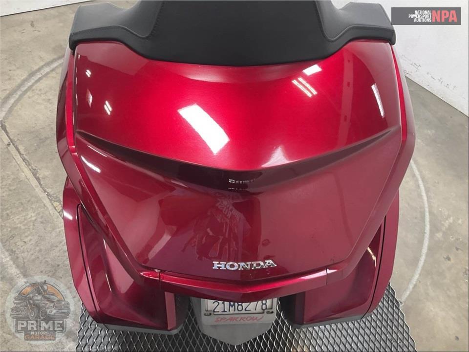 2018 Honda GL1800D GOLDWING TOUR DCT (RED) — фото 24