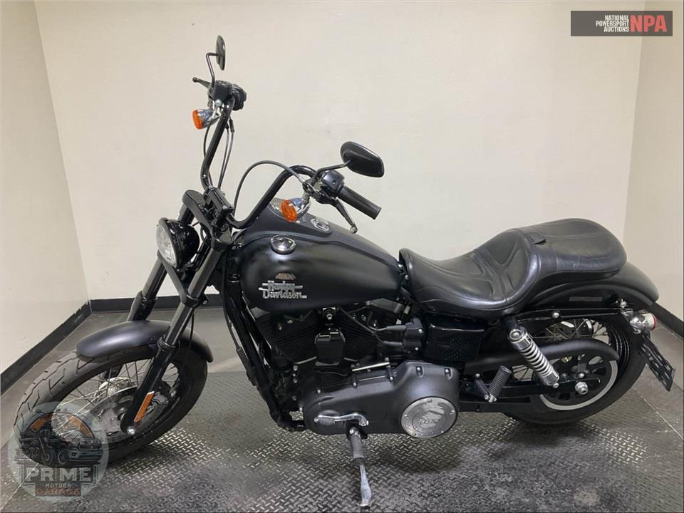 2017 Harley-Davidson FXDB STREET BOB — фото 3